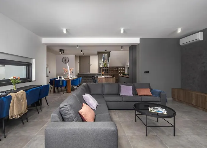Villa Pine Pridraga